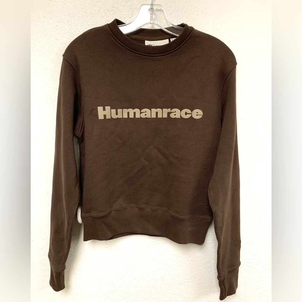 Adidas x Pharrell Williams Humanrace Premium Basics, gender neutral